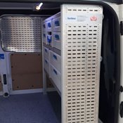 Ford_Transit_Custom_vestavba_sortimo_03